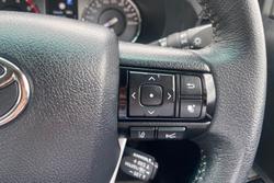 2022 Toyota
                Hilux SR5