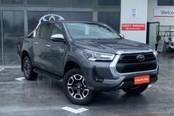 2022 Toyota
                Hilux SR5