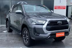 2022 Toyota
                Hilux SR5