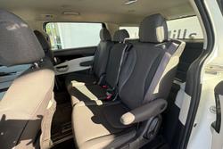 2020 Kia
                Carnival Si