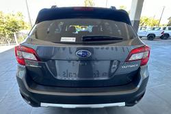 2020 Subaru
Outback 2.5i