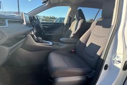 2020 Toyota
RAV4 GXL