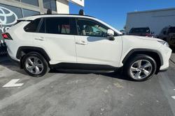 2020 Toyota
RAV4 GXL