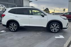 2021 Subaru
Forester 2.5i Premium