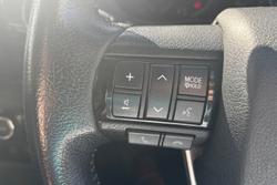 2019 Toyota
Hilux SR5