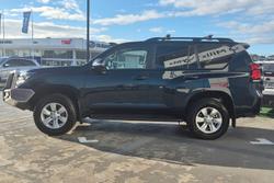 2022 Toyota
Landcruiser Prado GXL