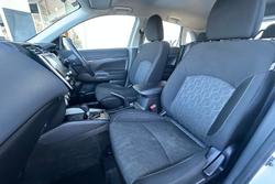 2019 Mitsubishi
                ASX ES ADAS