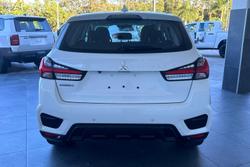 2019 Mitsubishi
                ASX ES ADAS