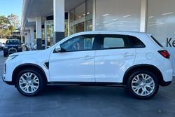 2019 Mitsubishi
                ASX ES ADAS