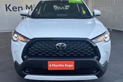 2023 Toyota
Corolla Cross GX