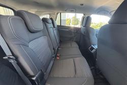2023 Isuzu
MU-X LS-U