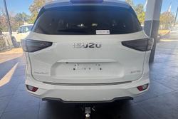 2023 Isuzu
MU-X LS-U