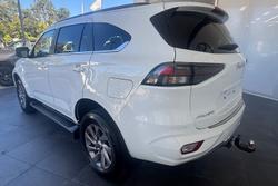 2023 Isuzu
MU-X LS-U