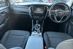 2023 Isuzu
MU-X LS-U