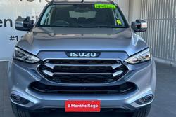 2023 Isuzu
MU-X LS-U