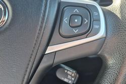 2017 Toyota
                Tarago GLi