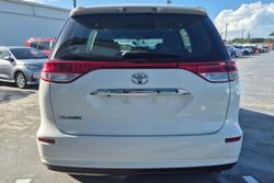 2017 Toyota
                Tarago GLi