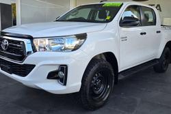 2018 Toyota
                Hilux SR