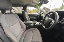 2020 Toyota
                RAV4 GXL