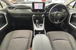 2020 Toyota
                RAV4 GXL
