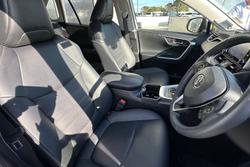 2022 Toyota
RAV4 Cruiser