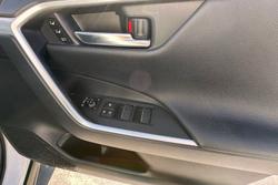 2022 Toyota
RAV4 Cruiser