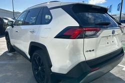 2022 Toyota
RAV4 Cruiser