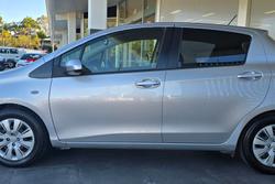 2015 Toyota
Yaris SX