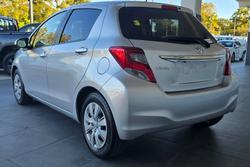 2015 Toyota
Yaris SX