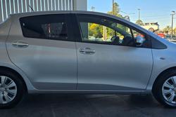 2015 Toyota
Yaris SX
