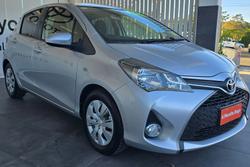 2015 Toyota
Yaris SX