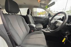 2020 Isuzu
MU-X LS-M
