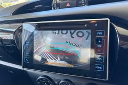 2020 Toyota
Hilux SR