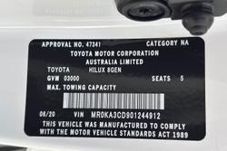 2020 Toyota
Hilux SR