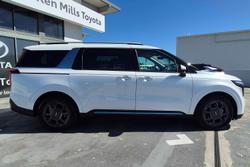 2024 Kia
                Carnival GT-Line HEV