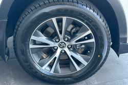 2016 Toyota
Kluger GX