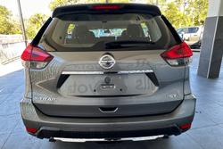 2020 Nissan
X-TRAIL ST