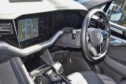 2022 Volkswagen Touareg