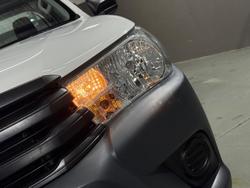 2019 Toyota
Hilux Workmate