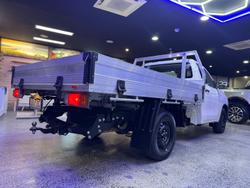 2019 Toyota
Hilux Workmate