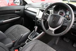 2023 Suzuki
Vitara Turbo