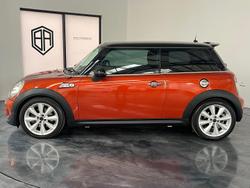 2011 MINI Hatch Cooper S R56 LCI Spice Orange