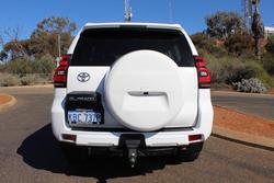 2018 Toyota
                Landcruiser Prado GX