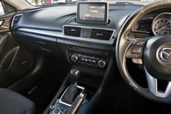 2014 Mazda
                3 SP25 GT