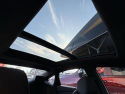 2025 Honda
Accord e:HEV RS