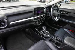 2022 Kia
Cerato Sport+