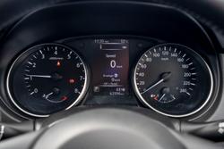 2017 Nissan
                QASHQAI ST-L