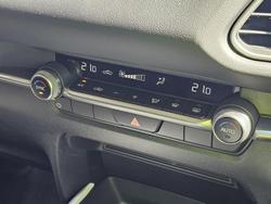 2025 Mazda CX-30 G20 Evolve