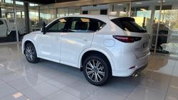 2025 Mazda
CX-5 G35 Akera