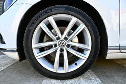2017 Volkswagen Passat 140TDI Highline B8 MY18 Pure White